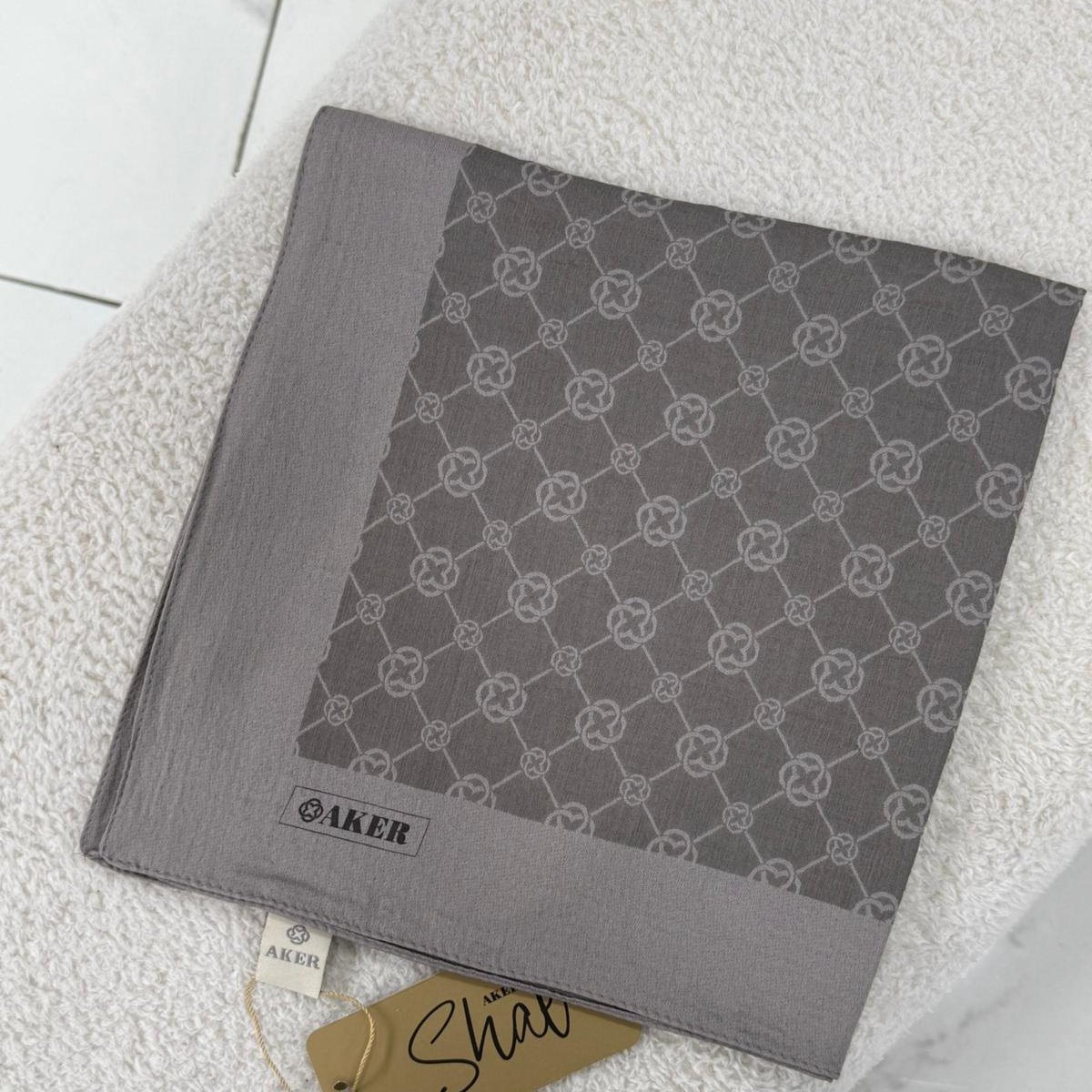 aker elegance eşarp